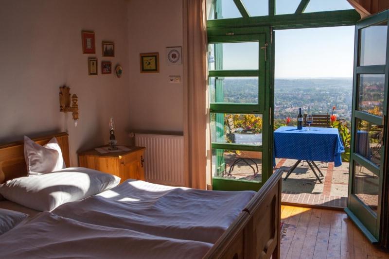 Bagoly Pincesor Fogado Bed & Breakfast Pecs Exterior photo