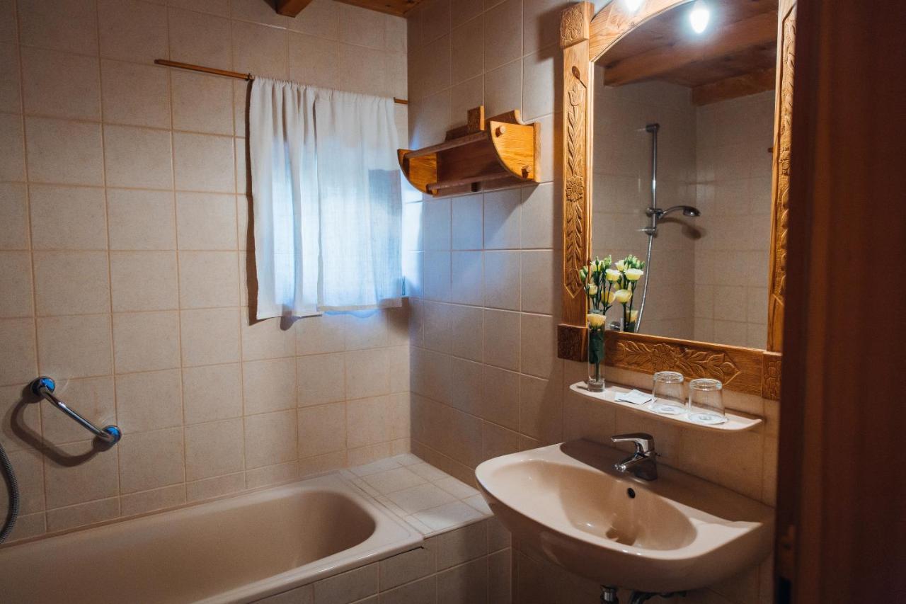 Bagoly Pincesor Fogado Bed & Breakfast Pecs Exterior photo